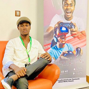 Sedrick N. - Freelance Graphic Designer