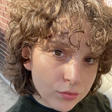 Annie B. - Freelance Audio Engineer