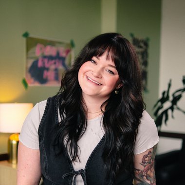 Kaitlyn P. - Freelance Web Designer