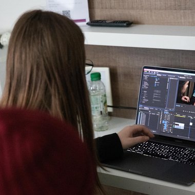 Ramune J. - Freelance Video Editor