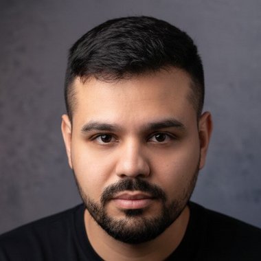 Cristhian J. - Freelance Web Developer