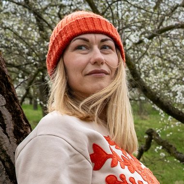 OLHA O. - Freelance Designer