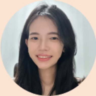 Doreen L. - Freelance Graphic Designer