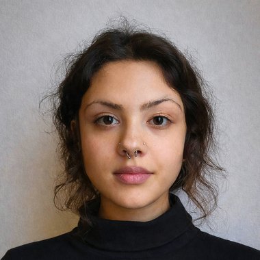 Zena W. - Freelance Social Media Manager