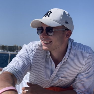 Ivan V. - Freelance Ppc Manager