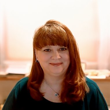 Terese G. - Freelance Brand Designer