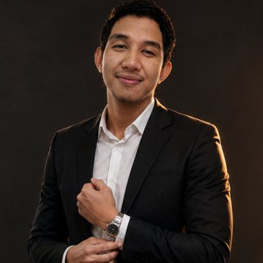 Rhon C. - Freelance Ux Designer