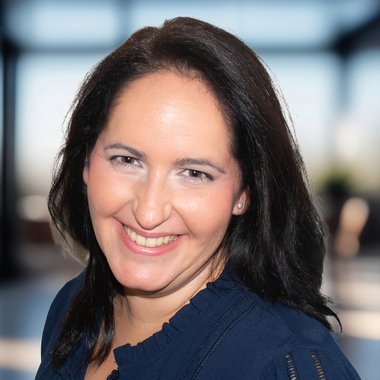 Ana N. - Freelance Web Designer