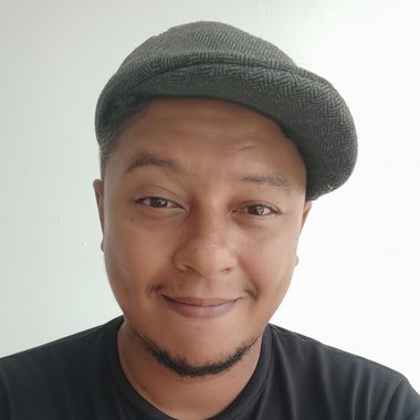 Rolando S. - Freelance Motion Graphic Designer