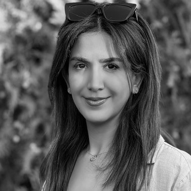 Mina M. - Freelance Web Designer