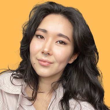 Ali K. - Freelance Brand Designer