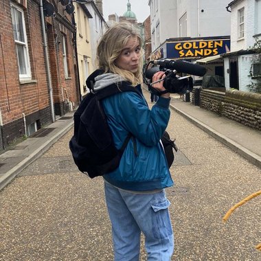 Lucy M. - Freelance Copywriter