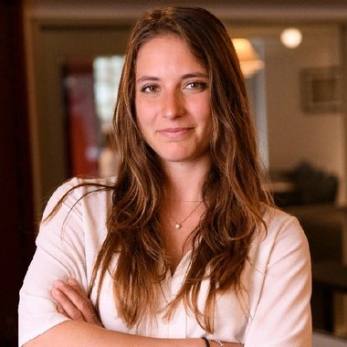 Valentina S. - Freelance Social Media Freelancer