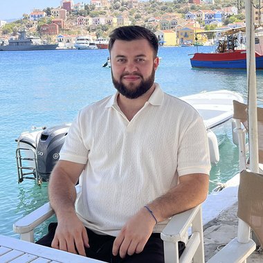 Anton Y. - Freelance Video Editor