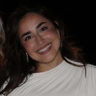 Ana B. - Freelance Graphic Designer