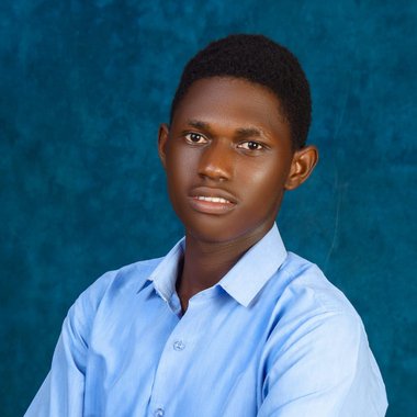 Ayomidealonge - Freelance Web Developer