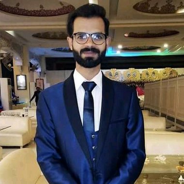 Zeeshan H. - Freelance Web Developer