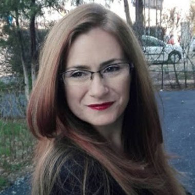 alinasuteupopescu - Freelance Writer
