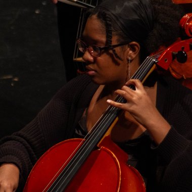 Mackenzie R. - Freelance Music Producer