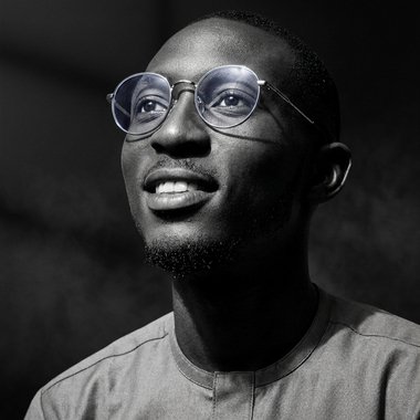 Daniel T. - Freelance Graphic Designer