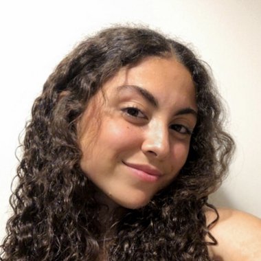 Paloma G. - Freelance Video Editor