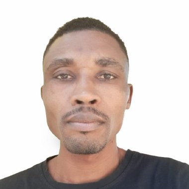 Issa P. - Freelance Web Designer