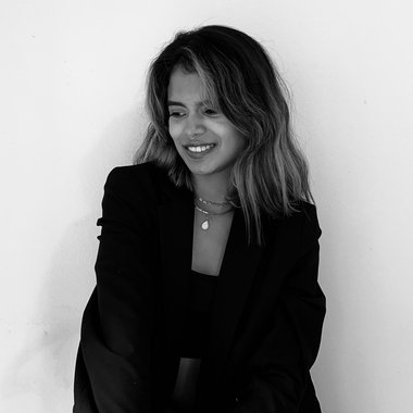 Angie Z. - Freelance Presentation Designer