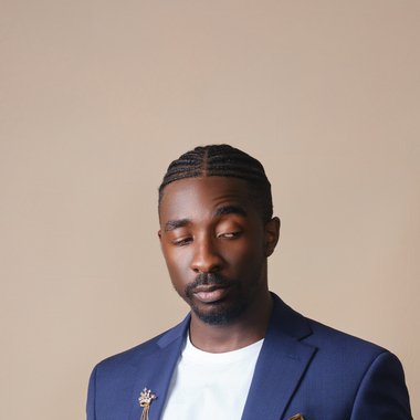 Charles E. - Freelance Graphic Designer