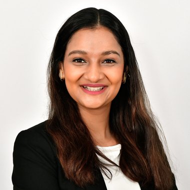 Shalvia S. - Freelance Brand Designer