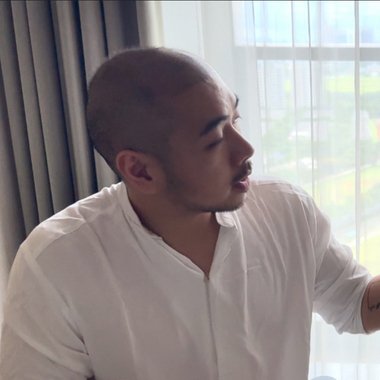 Dollie S. - Freelance Ui Designer