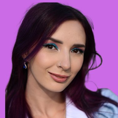 Natalia B. - Freelance Video Editor