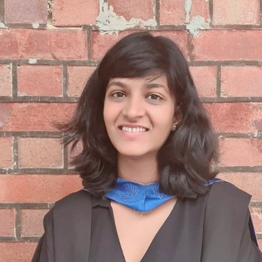 Sania P. - Freelance Designer