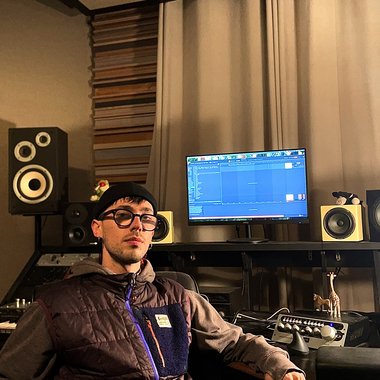 Dem R. - Freelance Sound Technician