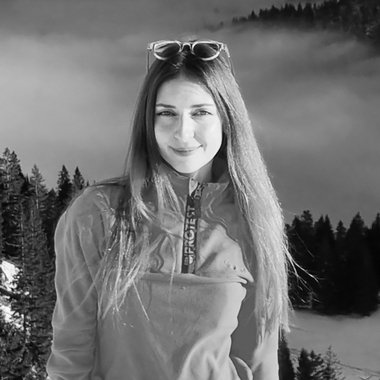 Elena U. - Freelance Character Designer