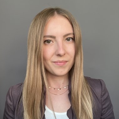KSENIIA A. - Freelance Event Visualizer