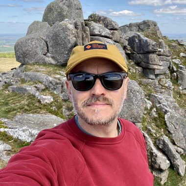 Tom W. - Freelance Project Manager