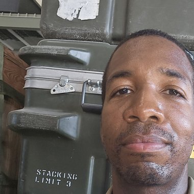 Aaron W. - Freelance Ai Prompt Engineer