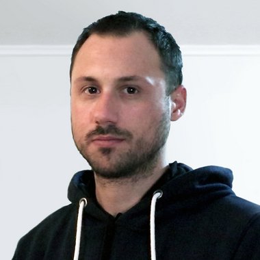 ILIAS K. - Freelance Graphic Designer