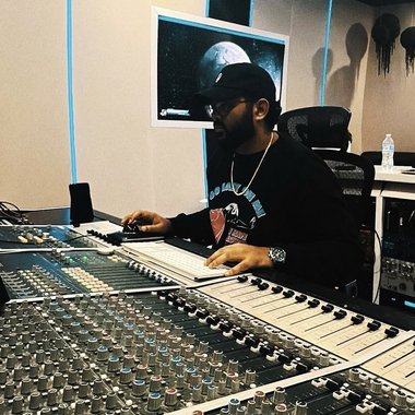 Vinood M. - Freelance Music Producer