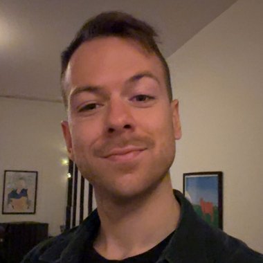 Edvin K. - Freelance Podcast Producer