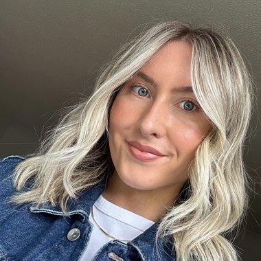 Olivia D. - Freelance Digital Marketer