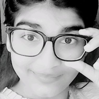 Aymen A. - Freelance Graphic Designer