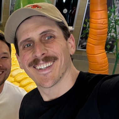 Kevin M. - Freelance Developer