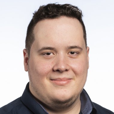 Ivan V. - Freelance Developer