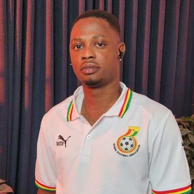 Francis O. - Freelance Front End Developer