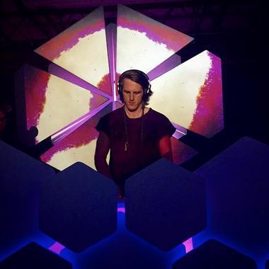 Eights E. - Freelance Sound Designer