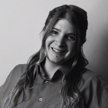 Athina L. - Freelance Photographer