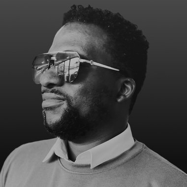 therealewos - Freelance Designer