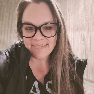 Megan B. - Freelance Graphic Designer