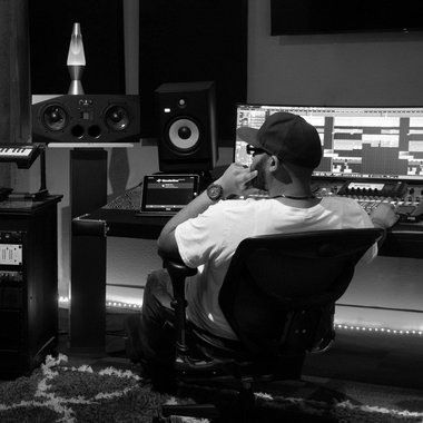 qbeats253 - Freelance Mixing Engineer